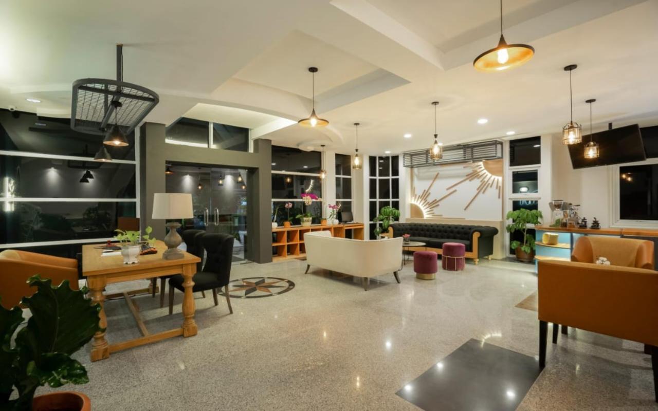 Madina Inn Yogyakarta Exterior foto